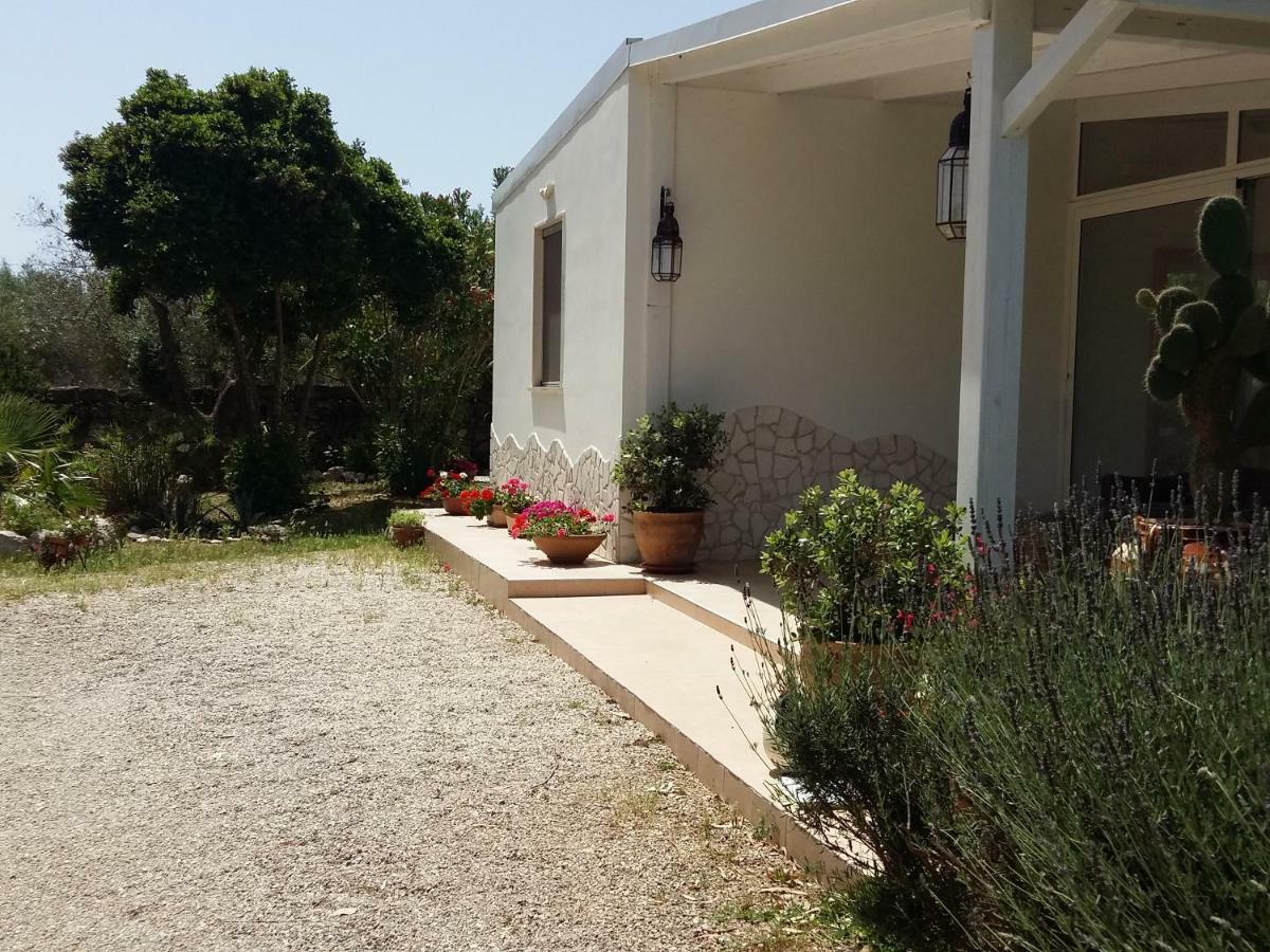 La Dimora Dei Gelsi Villa Castri di Lecce Luaran gambar
